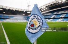 "Манчестер Сити" яна бир ҳимоячисини сотишга тайёр